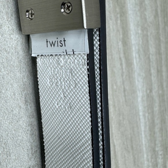 Calvin Klein Black and White Women's Belt - Picture 3 of 6